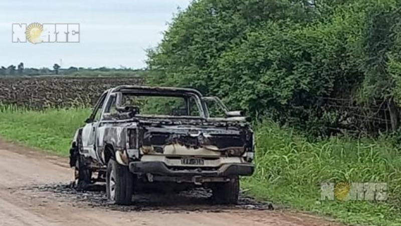 Investigan el incendio de máquinas agrícolas y de agroquímicos