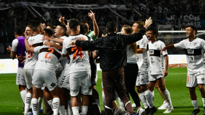 Platense bajó a Godoy Cruz en los penales y es finalista de la Copa de la Liga