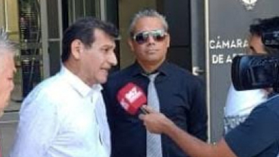 Piden en la justicia federal de Resistencia una declaración de inconstitucionalidad contra el DNU nacional