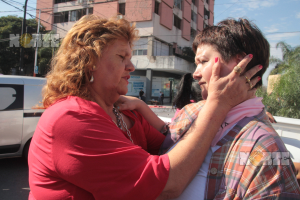 Madres apoyan a gloria romero en la lucha por justicia en el caso de la muerte de su hija Cecilia. 03-08-23. Fabián Maldonado/NORTE