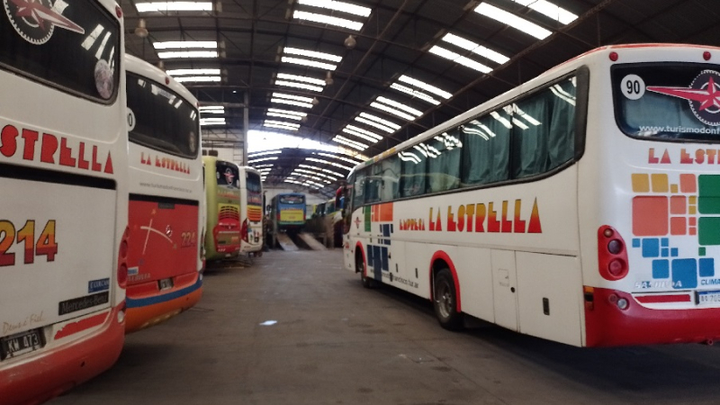 Por primera vez en 89 años trabajadores analizan impulsar una medida en dos compañías provinciales 