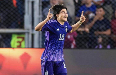 Boca se aseguró a Kevin Zenón e inició sondeos por Luka Romero