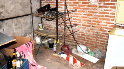 Sustrajeron elementos de un local y los escondieron en un monte