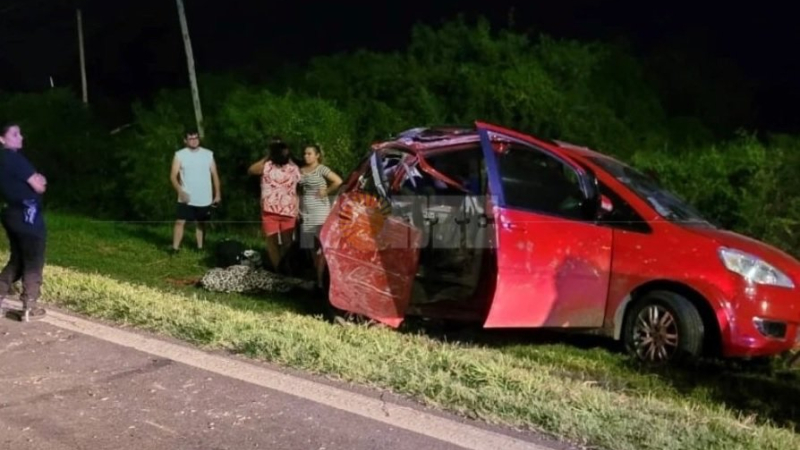 Murió un chaqueño tras el vuelco del auto en Santa Fe