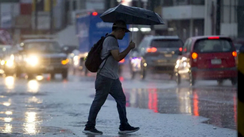 Rige una alerta por tormentas aisladas para todo el fin de semana