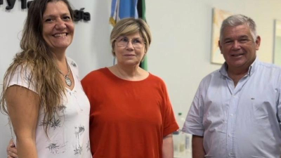 Educación y Sameep firman convenio para garantizar el agua en las escuelas