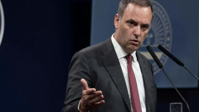 Adorni anunció que las provincias sufrirán más recortes
