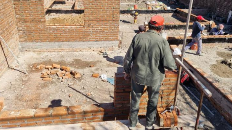 "Muchas de las obras públicas están en total estado de abandono"