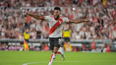 River le ganó a Independiente Rivadavia y recuperó el liderazgo de su zona