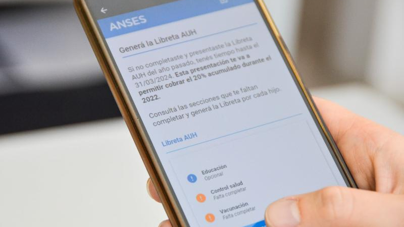 Hay tiempo hasta el 31 de marzo para presentar la libreta AUH 2023