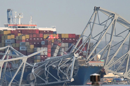 Barco-puente-baltimore3.jpg