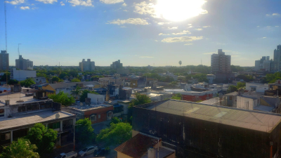 Fin de semana largo con tiempo agradable y cielo mayormente nublado