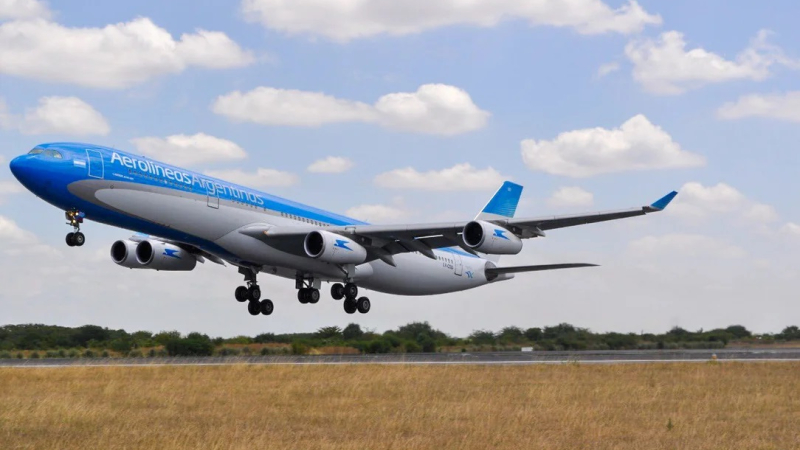 Aerolíneas Argentinas dejará de volar a Nueva York