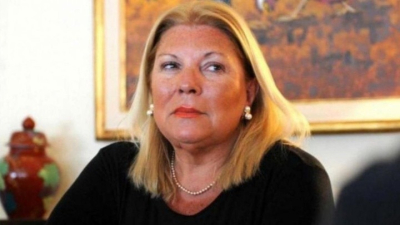 Carrió: "Hay un ataque furibundo que tiene por objetivo la desaparición de la clase media"