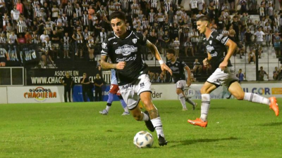 Lucero tuvo una molestia y es baja en For Ever para enfrentar a Rafaela