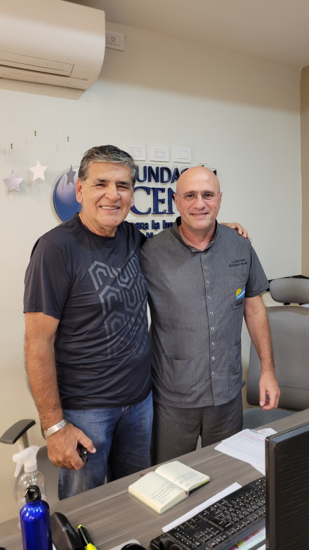 Carlos Alabe junto al Dr. Sergio Pampin.jpg