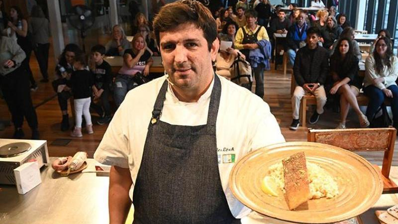 Cena de cinco pasos con gastronomía regional en el Fogón de los Arrieros