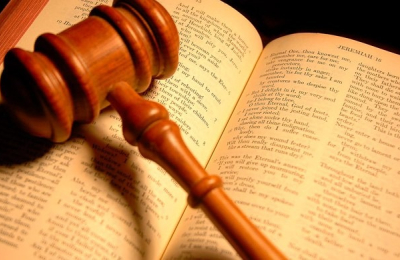Judicializar la fe