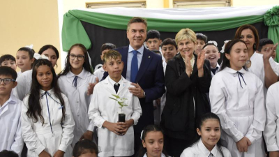 Acto central con promesa de lealtad a la Bandera en Santa Sylvina