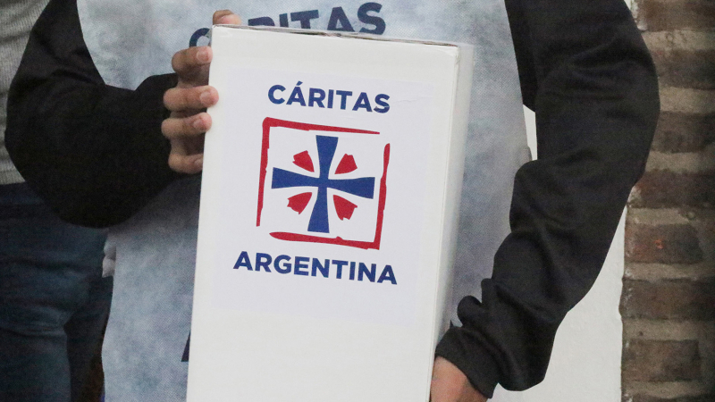 Alertan por robo de chalecos de Cáritas: la colecta ya terminó