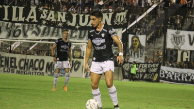 For Ever: Raúl Valdez analiza si toca el equipo para jugar en Mendoza