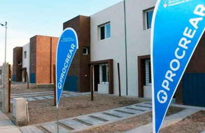 Caputo no libera fondos para viviendas PROCREAR