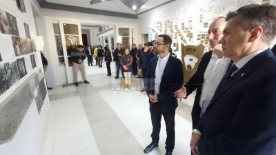 Resistencia conmemora con un acto central y una muestra fotográfica de Julio Menajovsky