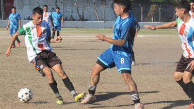 Deportivo Itatí se aprovechó de las falencias de Municipal (MB)