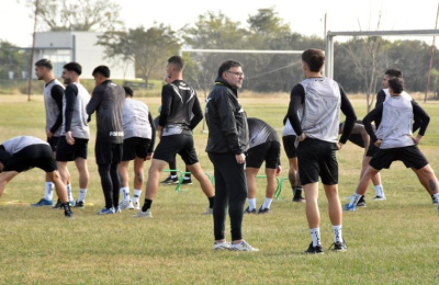 For Ever, en el debut de Pancaldo, va por el triunfo ante Brown en Adrogué