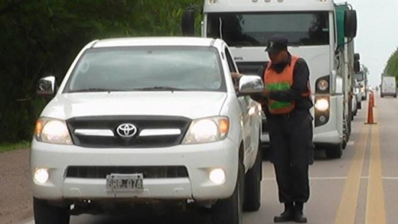 El matafuegos vencido, un dolor de cabeza para el automovilista