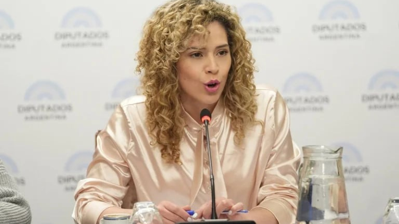Entre sospechas de traición, Karina Milei decidió echar a Lourdes Arrieta y el oficialismo perderá una diputada