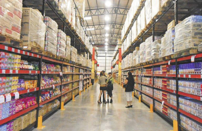 Pocas expectativas en supermercados por la baja del impuesto PAIS