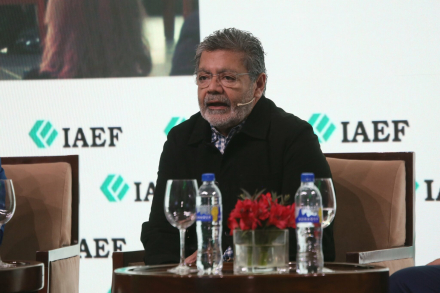 Gerardo Martínez.jpg