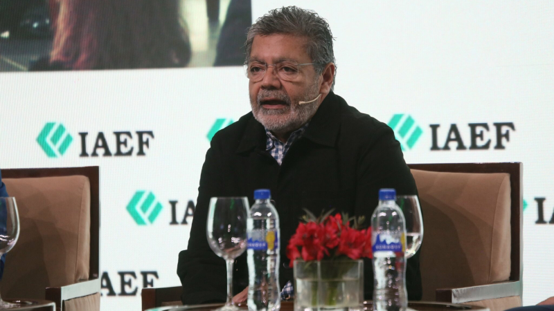 Gerardo Martínez reconoció que respaldó la aprobación de la Ley Bases