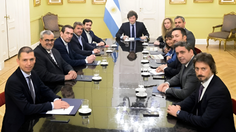 Agasajará a los diputados que apoyaron el veto al aumento jubilatorio