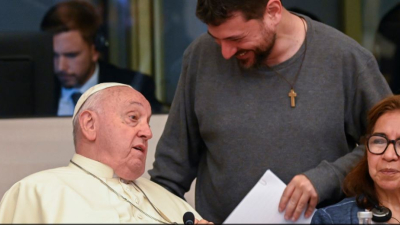El Papa criticó al Gobierno por el uso de gas pimienta en una manifestación