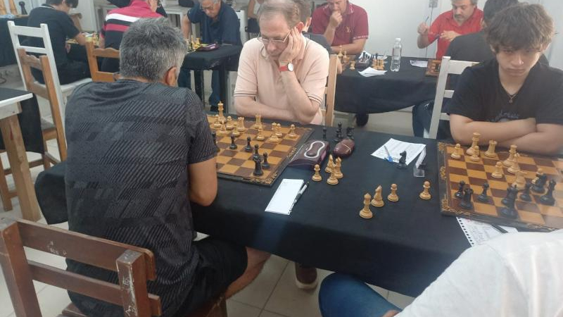Sáenz Peña: Darío Aznar se impuso en torneo de ajedrez