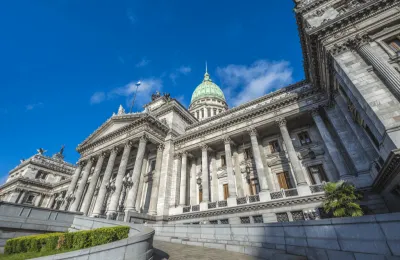 Los legisladores nacionales adelantan sus posturas divergentes