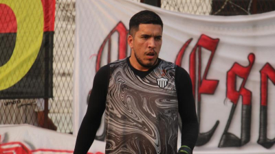 For Ever, por el "honor" ante Estudiantes