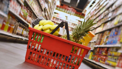 Los precios de los alimentos se duplicaron y una familia necesitó más de 400 mil pesos por mes