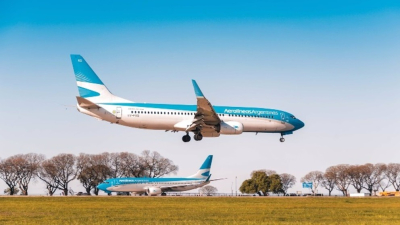 El Gobierno acelera la privatización de Aerolíneas Argentinas