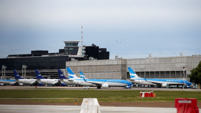 El Gobierno logró dictaminar la privatización de Aerolíneas y define el recinto de Diputados