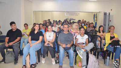 Unos 80 emprendedores se capacitan en la administración de sus unidades de negocio