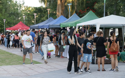 plaza1.jpg