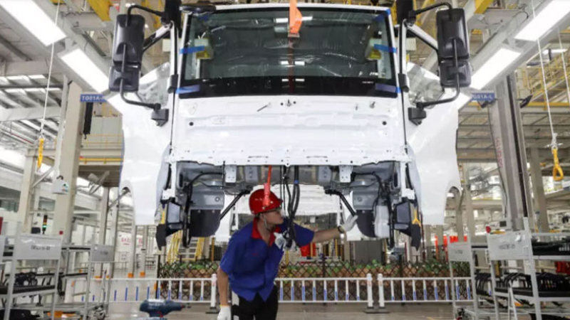 Rescataron a 163 obreros chinos que trabajaban en condiciones de esclavitud para una automotriz