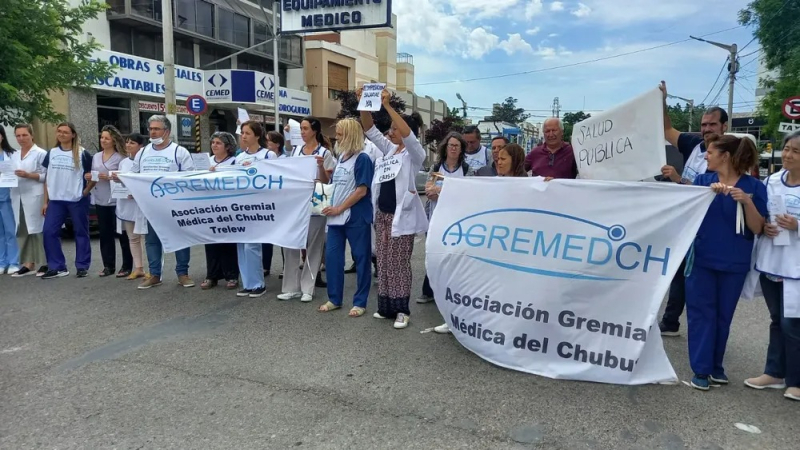 "Una hora de guardia de urgencia vale menos que una Coca Cola"