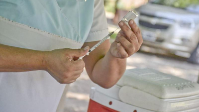 Dengue: comenzó la vacunación para personas nacidas desde 2000 a 2004