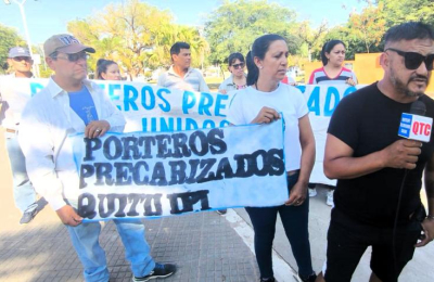 Porteros escolares precarizados reclaman mejores condiciones de trabajo