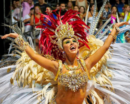CARNAVAL-REINA.jpg