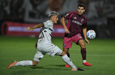 River "salvó las papas" sobre el final y quedó a mano con Platense
